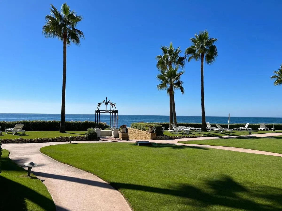 Alcazaba Beach Estepona 0*,